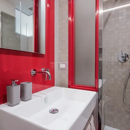 Living Rhome - Condotti Apartment *