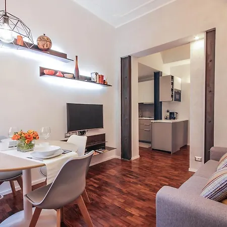 Living Rhome - Condotti Rome