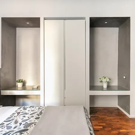 Living Rhome - Condotti * Rome