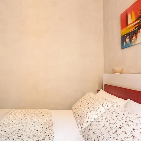 Living Rhome - Condotti Rome